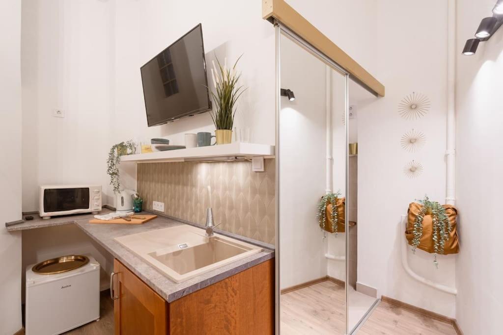 Brandnewchainbridgehome For 2-Fastwifi/Ac/Smarttv Budapest Esterno foto